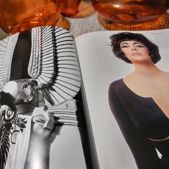 ☆Vanity Fair Hollywood LG Coffee Table Book~A Captivating Must Have! - Picture 2 of 6
